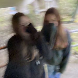 Meet your Posher, Stella